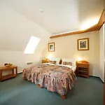 Hotel Wellness Praha 4*