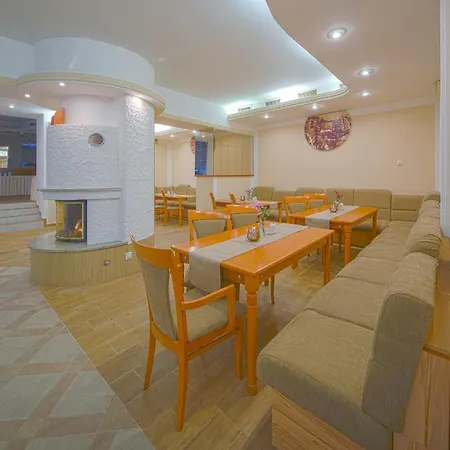 Praha 4*
