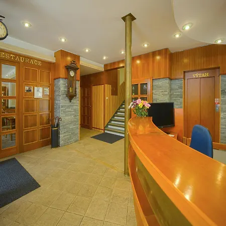 Hotel Praha Hrensko