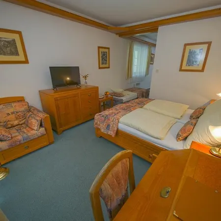 Praha 4*